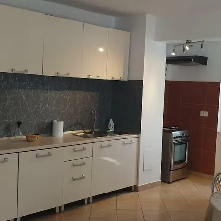 Apartament 3 Vega Parter *